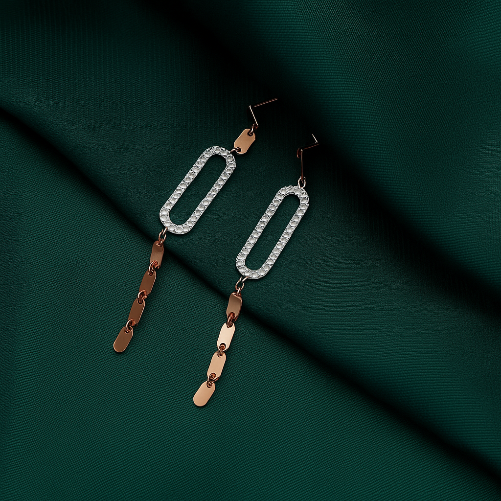 Golden Link Luxe Earring