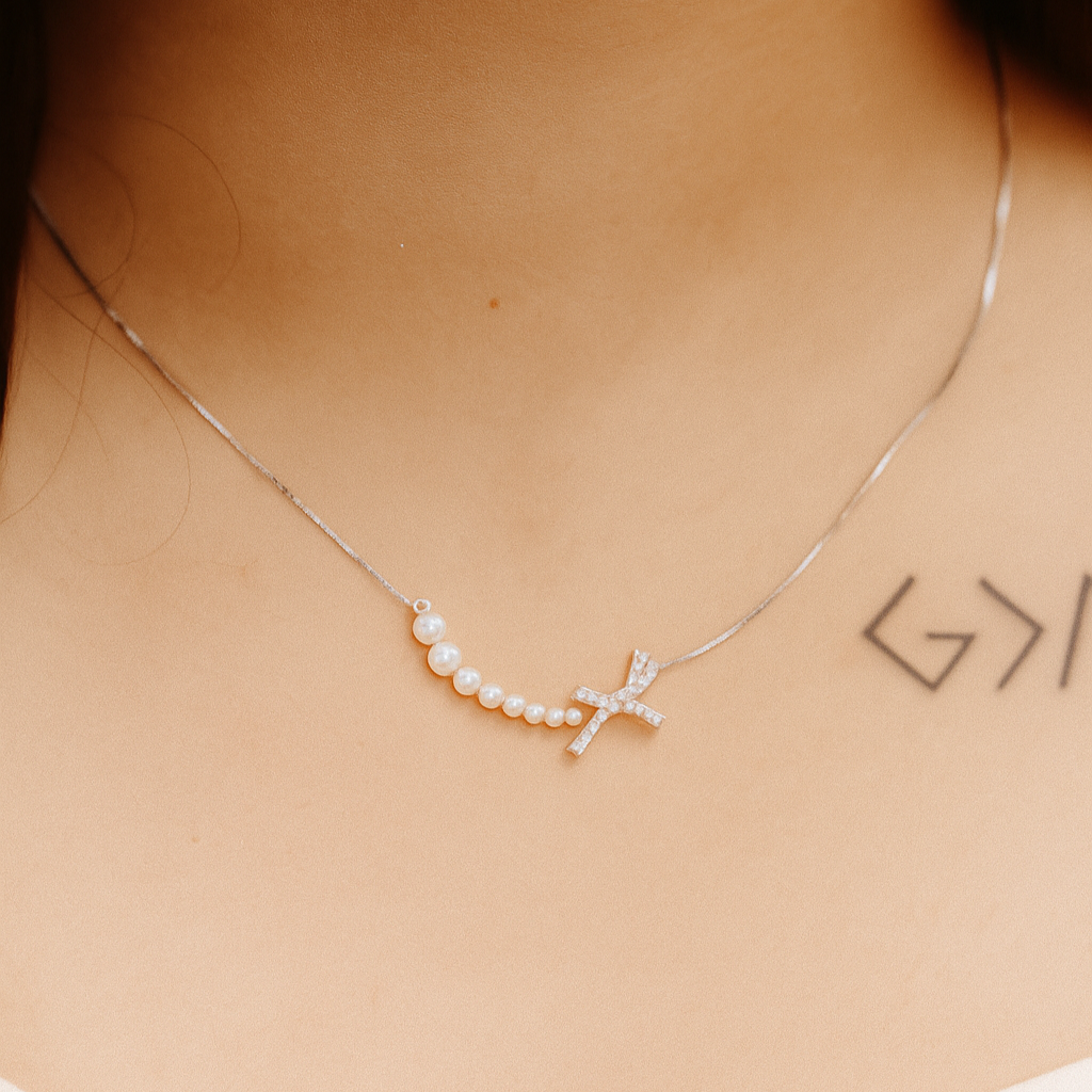 Luna Grace Pearl Bow Necklace